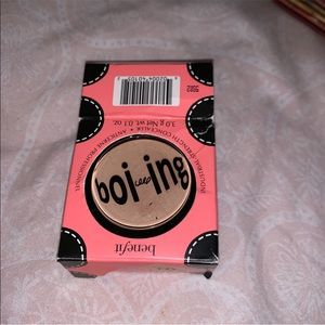 Benefit Boi-ing concealer